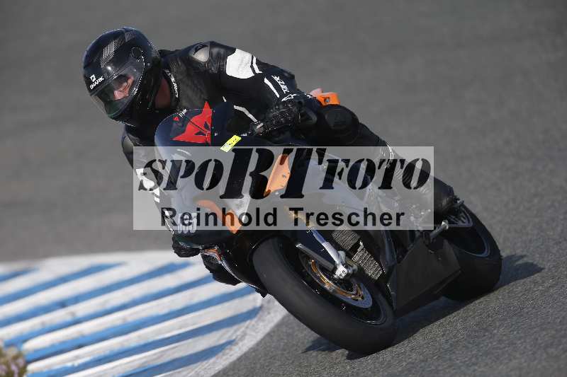 /Archiv-2024/02 29.01.-02.02.2024 Moto Center Thun Jerez/Gruppe gruen-green/535